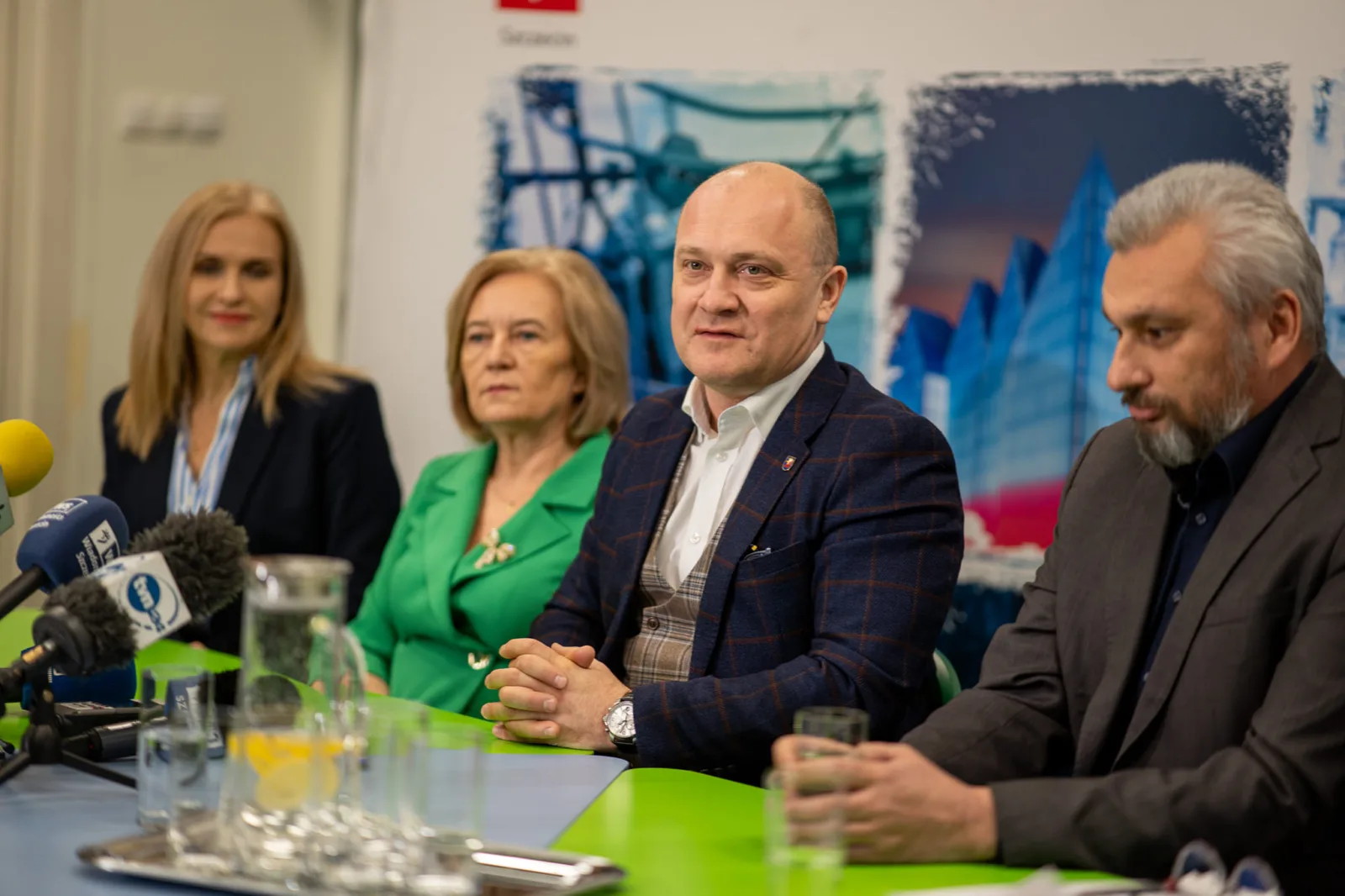 Prezydent Szczecina ogłosił miejski Program Wsparcia Psychologicznego dla uczniów, nauczycieli i rodziców 5