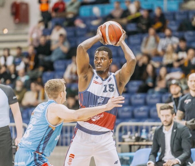 Idealna okazja na przełamanie dla Kinga. Do Szczecina przyjeżdża przedostatni zespół tabeli 16 idealna okazja na przełamanie dla kinga. do szczecina przyjeżdża przedostatni zespół tabeli