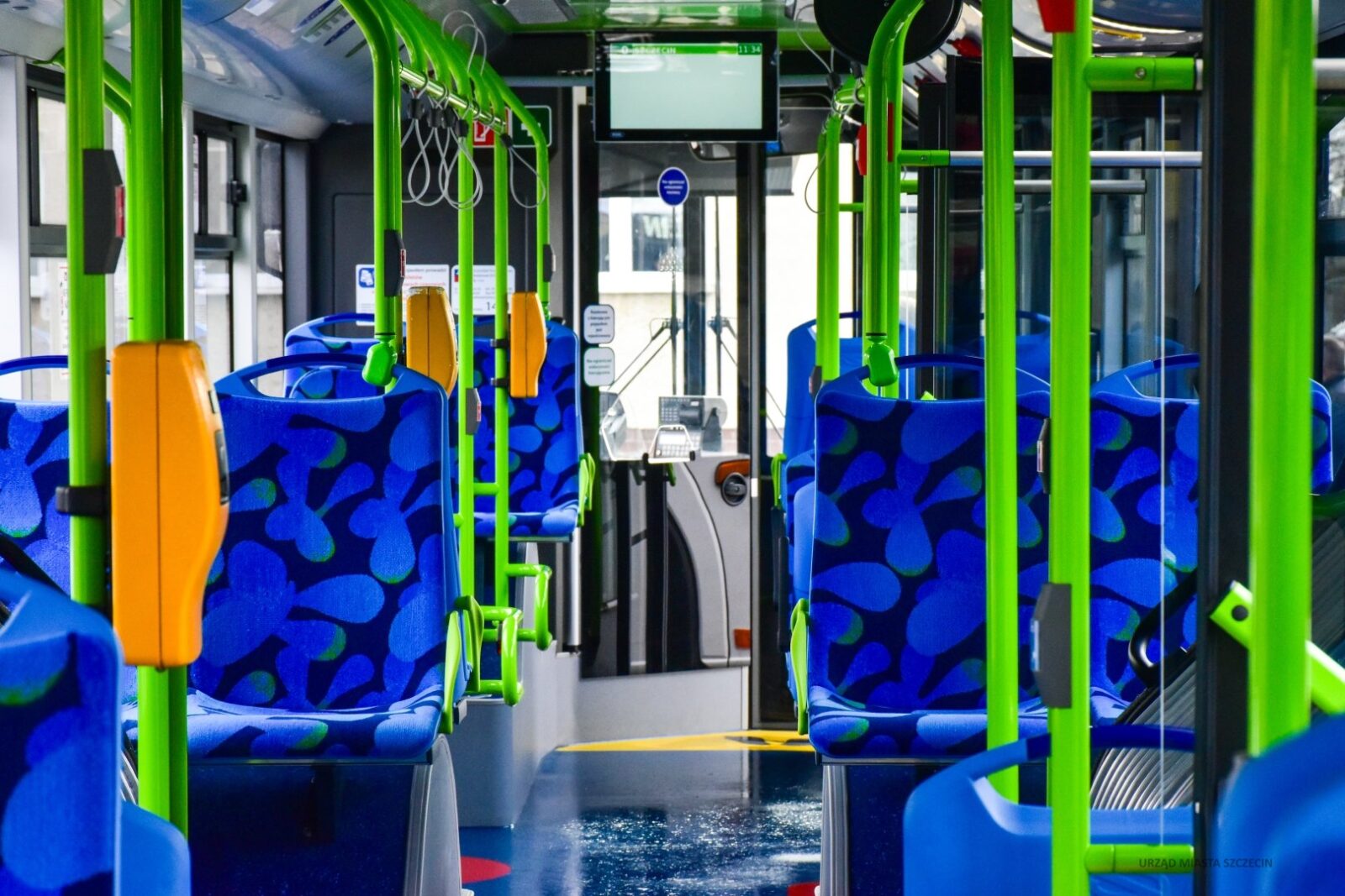 kontrolerzy biletów w szczecinie z kamerami