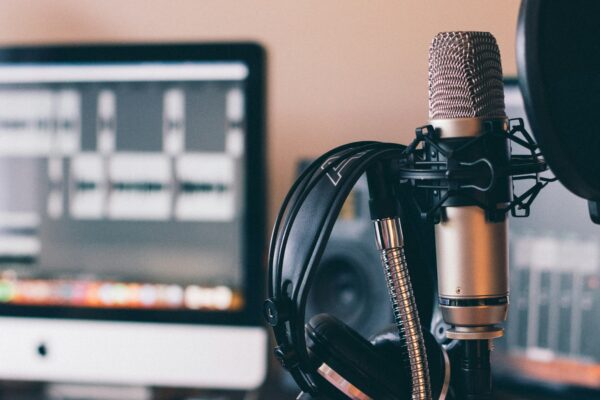 nowy gracz na szczecińskim rynku radiowym. czy to krok w stronę większej różnorodności?