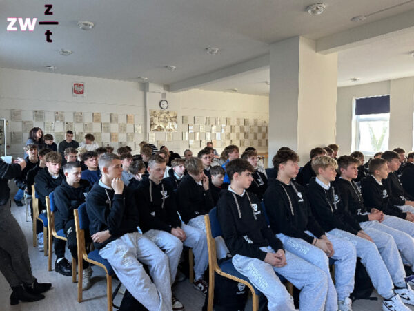 uczniowie chcą inspirować do zmian. szczecińskie liceum z projektem „sztuka zdrowia”