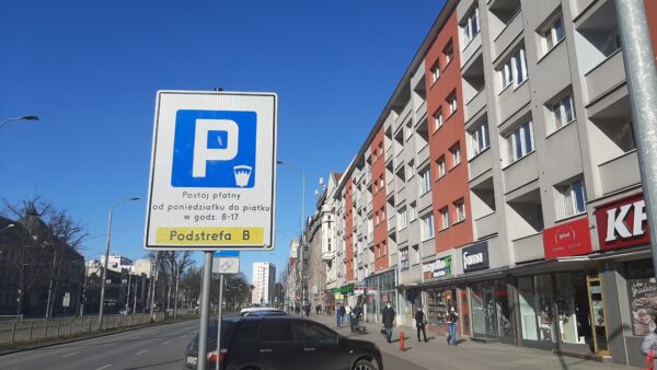 o jedną aplikację mniej. zmiany w płatnościach za parkowanie w szczecinie od 1 czerwca