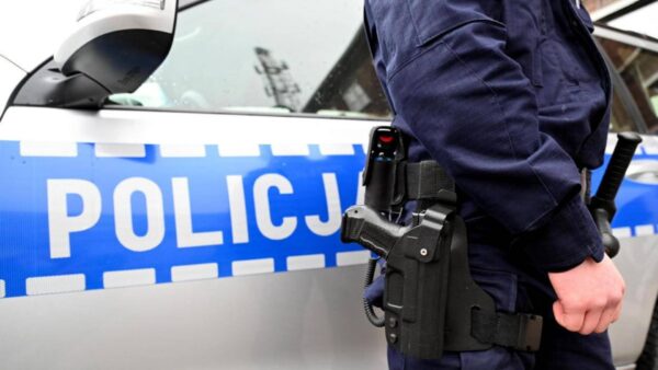 groził, niszczył, posiadał narkotyki. 35-latek zatrzymany przez szczecińską policję