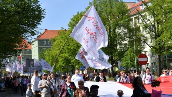 marsz dla życia przejdzie ulicami szczecina. spodziewane utrudnienia w ruchu w najbliższą niedzielę