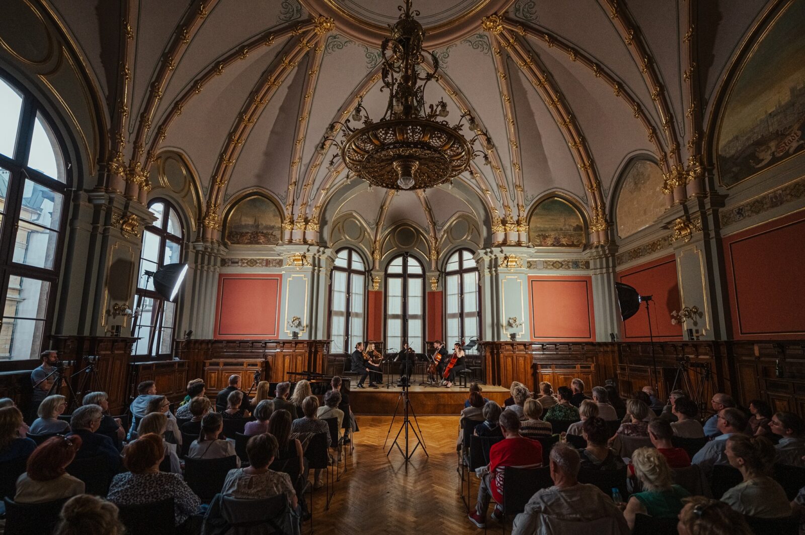 muzyczna uczta w sercu szczecina. koncert „cud, miód, malina” w ramach szczecin classic