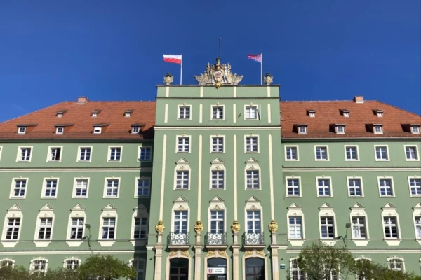 taka noc zdarza się tylko raz w roku! zajrzyj do gabinetu prezydenta i schronu pod magistratem