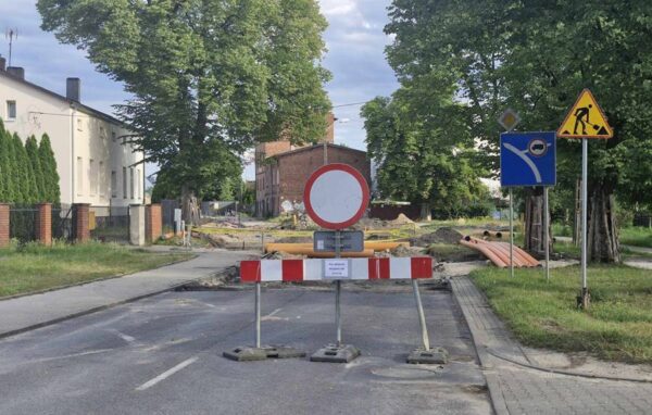 zmiany w komunikacji miejskiej. ul. szeroka czasowo zamknięta dla autobusów
