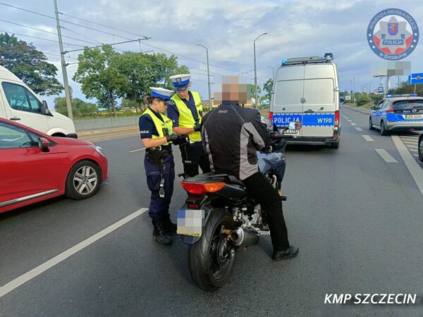 policja zatrzymała 15 pijanych kierowców w szczecinie podczas weekendowych kontroli