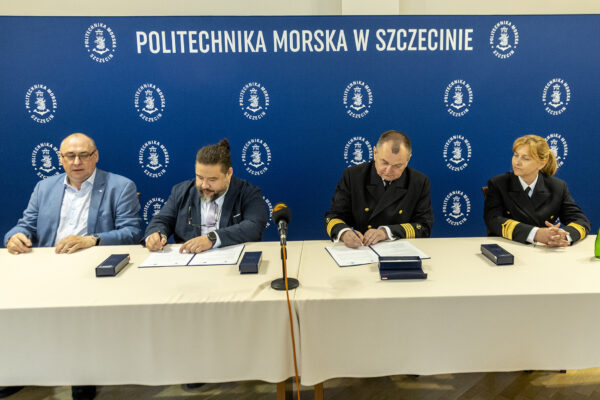 politechnika morska i hynfra łączą siły na rzecz przyszłości żeglugi