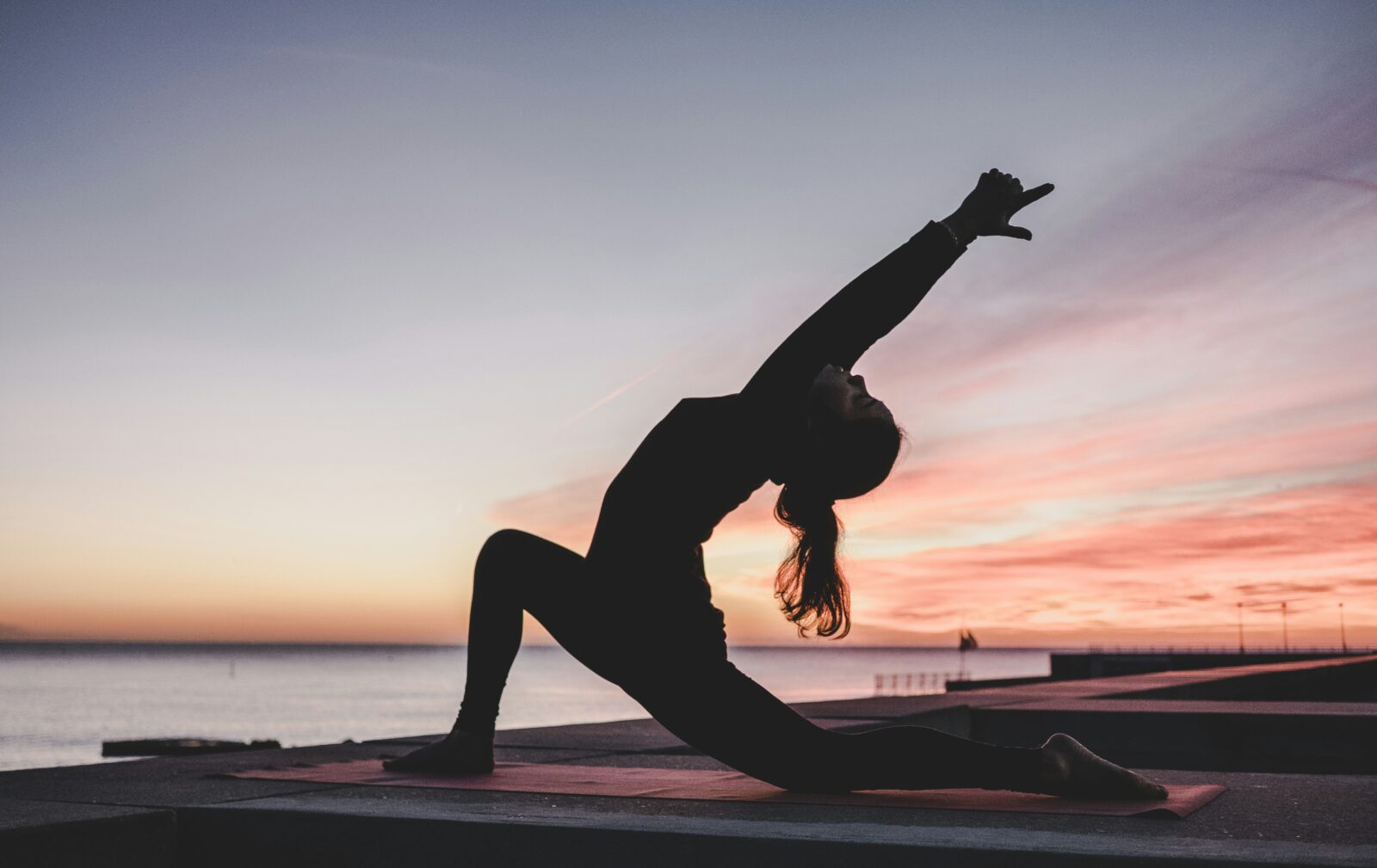 zachód słońca, pilates i chill house na dachu. w szczecinie rusza coś dla kobiet