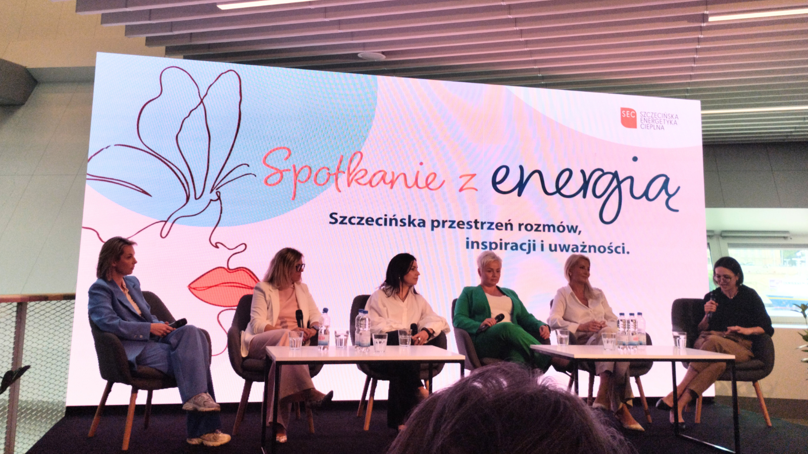 skąd czerpać kobiecą energię w szczecinie? "spotkanie z energią" w morskim centrum nauki