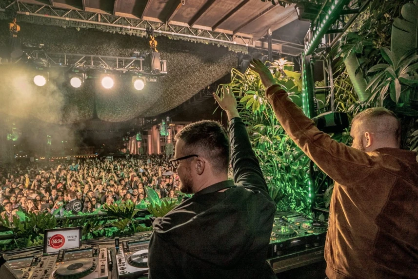 muzyczna rozgrzewka przed żaglami 2025 – catz ‘n dogz i tommy halik