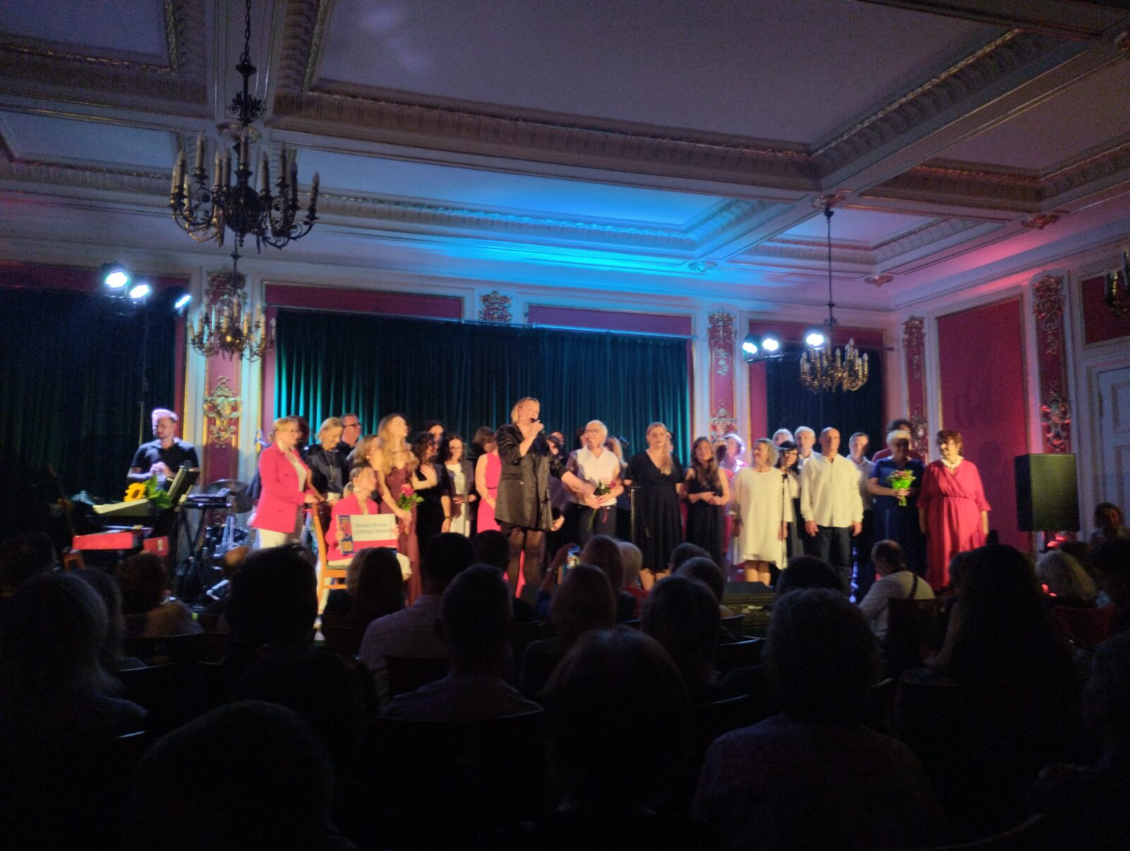 wyjątkowe piosenki po szczecińsku – koncert w domu kultury 13 muz