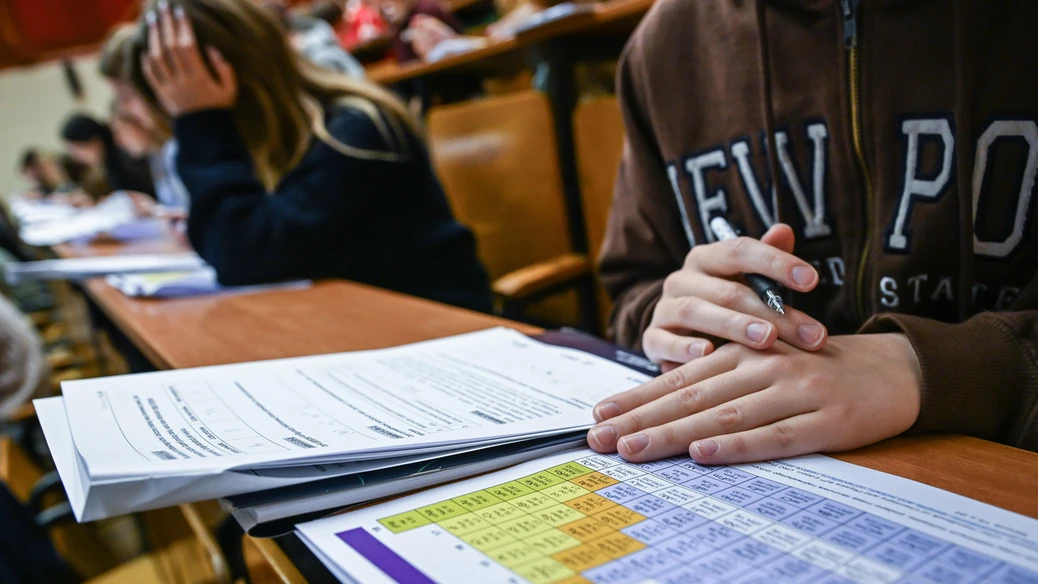 uniwersytet szczeciński ponownie wspiera maturzystów. ruszają bezpłatne kursy online