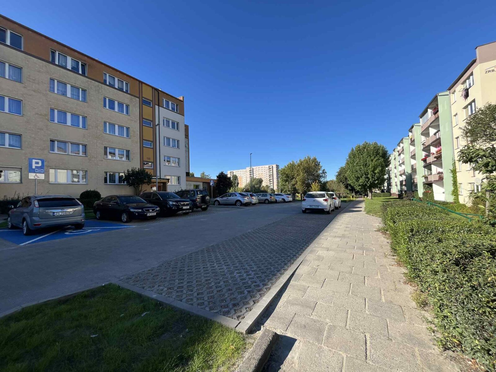 nowe miejsca parkingowe na osiedlu zawadzkiego już dostępne