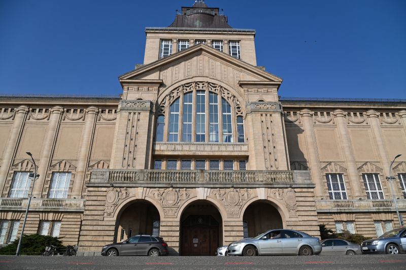październik w teatrze współczesnym – co dobrego i smacznego nas czeka?