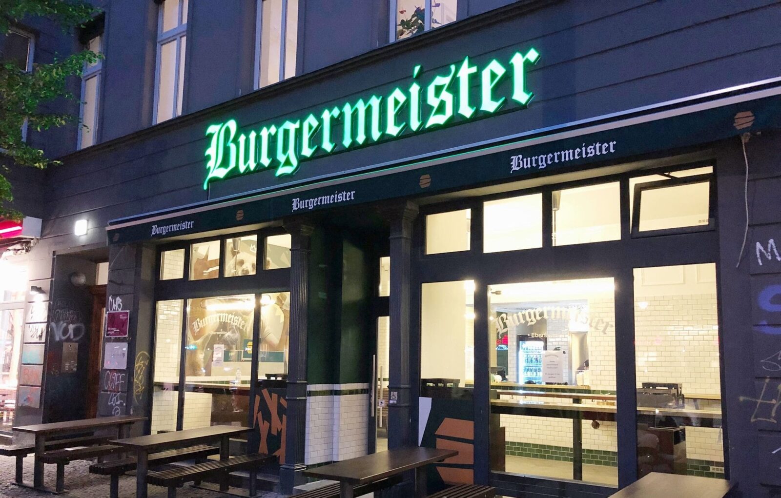burgermeister wystartował w polsce. pierwszy lokal w szczecinie i już pierwsze oceny klientów