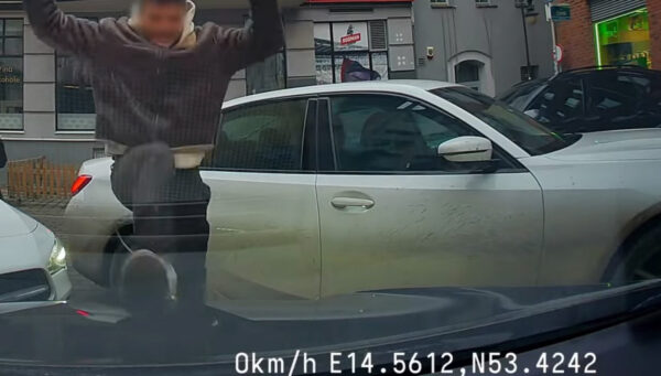 taksówkarz kontra „ekipa z bmw”. brutalny atak w centrum szczecina – prokuratura stawia zarzuty