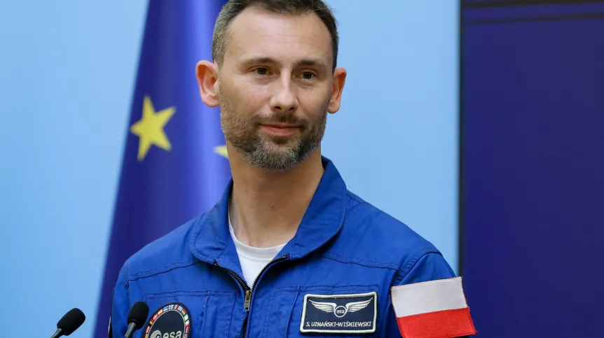 sławosz uznański-wiśniewski spotka się ze studentami i młodzieżą w ramach misji ignis
