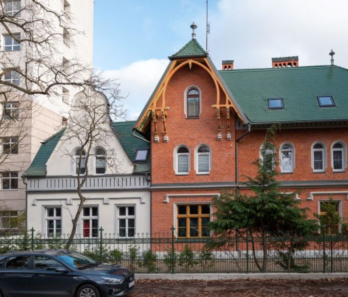 Jeden z najbardziej tajemniczych budynków w Szczecinie przeszedł spektakularną metamorfozę 17 jeden z najbardziej tajemniczych budynków w szczecinie przeszedł spektakularną metamorfozę