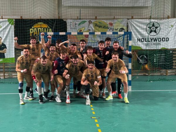 pogoń handball z kolejnym zwycięstwem