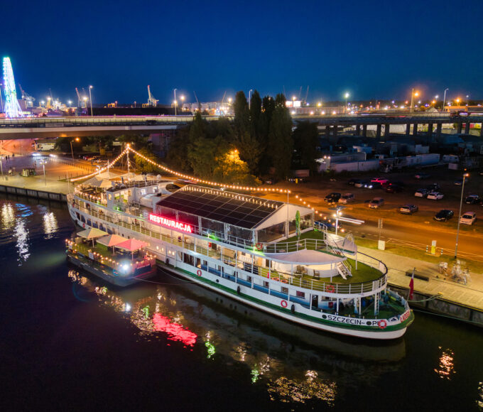 Sylwester, który dzieje się… na wodzie. Przywitaj Nowy Rok na Statku „Ładoga” 18 sylwester, który dzieje się… na wodzie. przywitaj nowy rok na statku „ładoga”