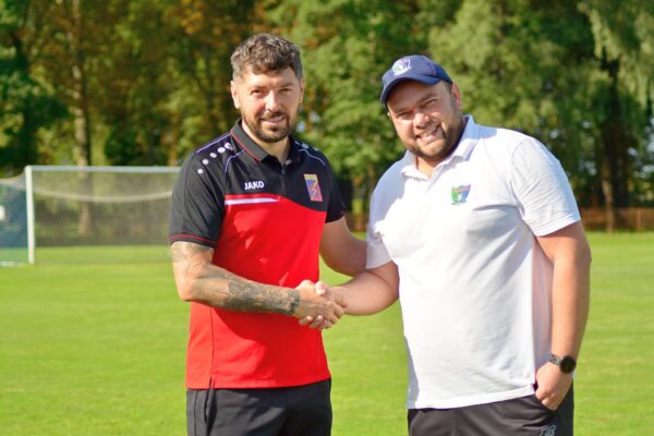 kujawiński: „znane marki patrzą w stronę naszej akademii”. rozmowa z trenerem ap żaki kasta szczecin