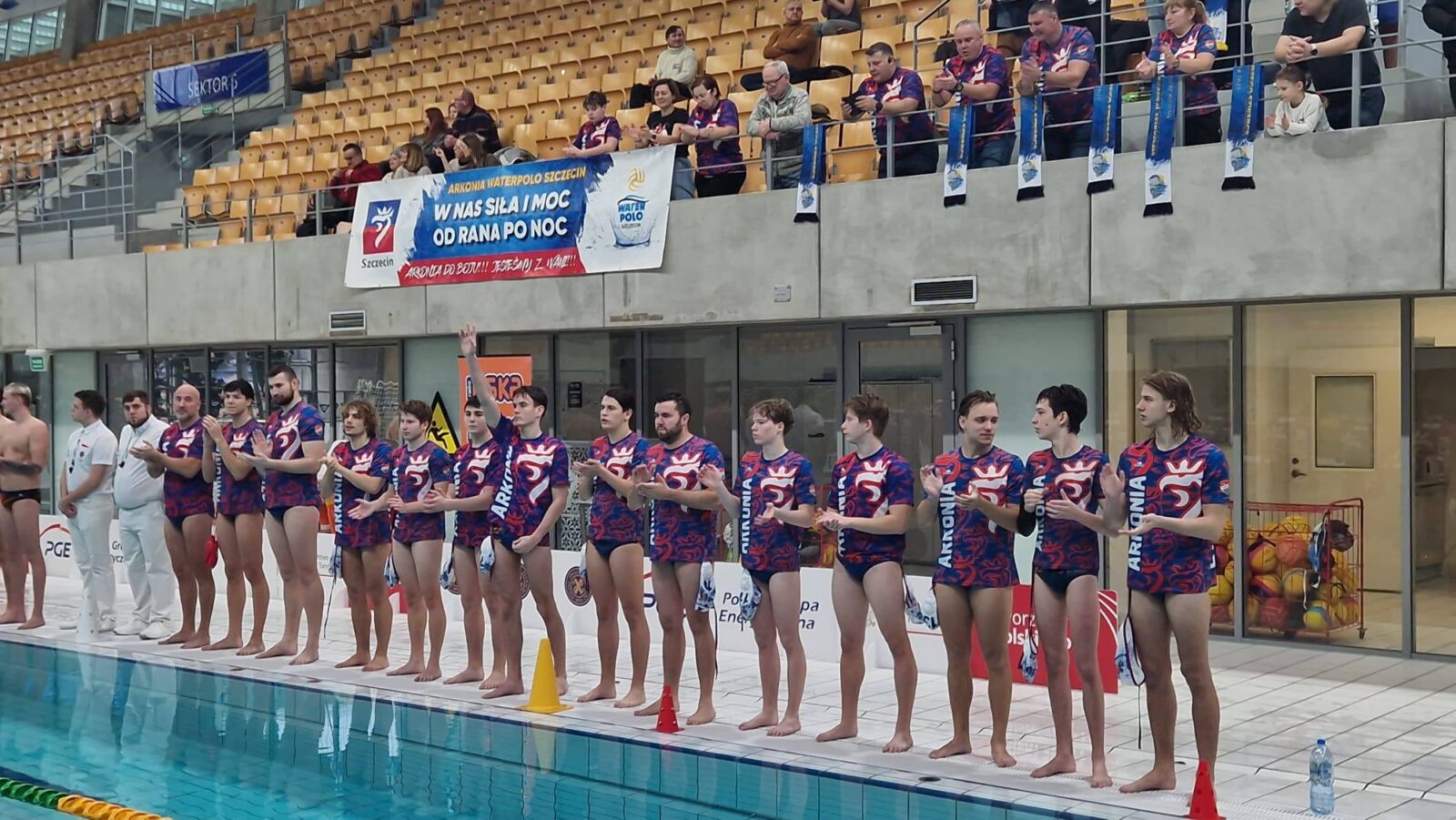 sukces arkonii waterpolo na początek roku