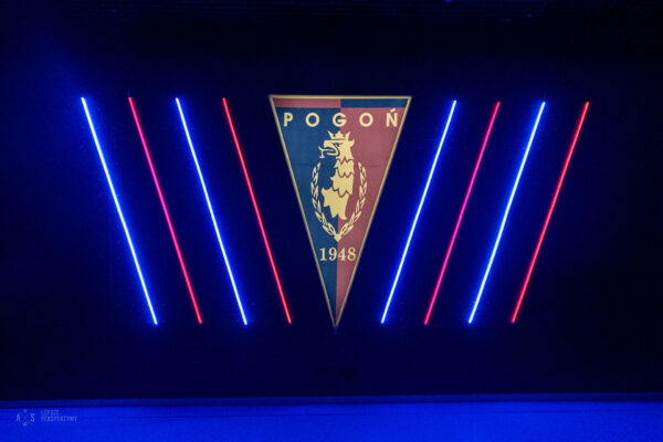 nowy symbol pogoni szczecin. tunel, który wybrali kibice, robi ogromne wrażenie