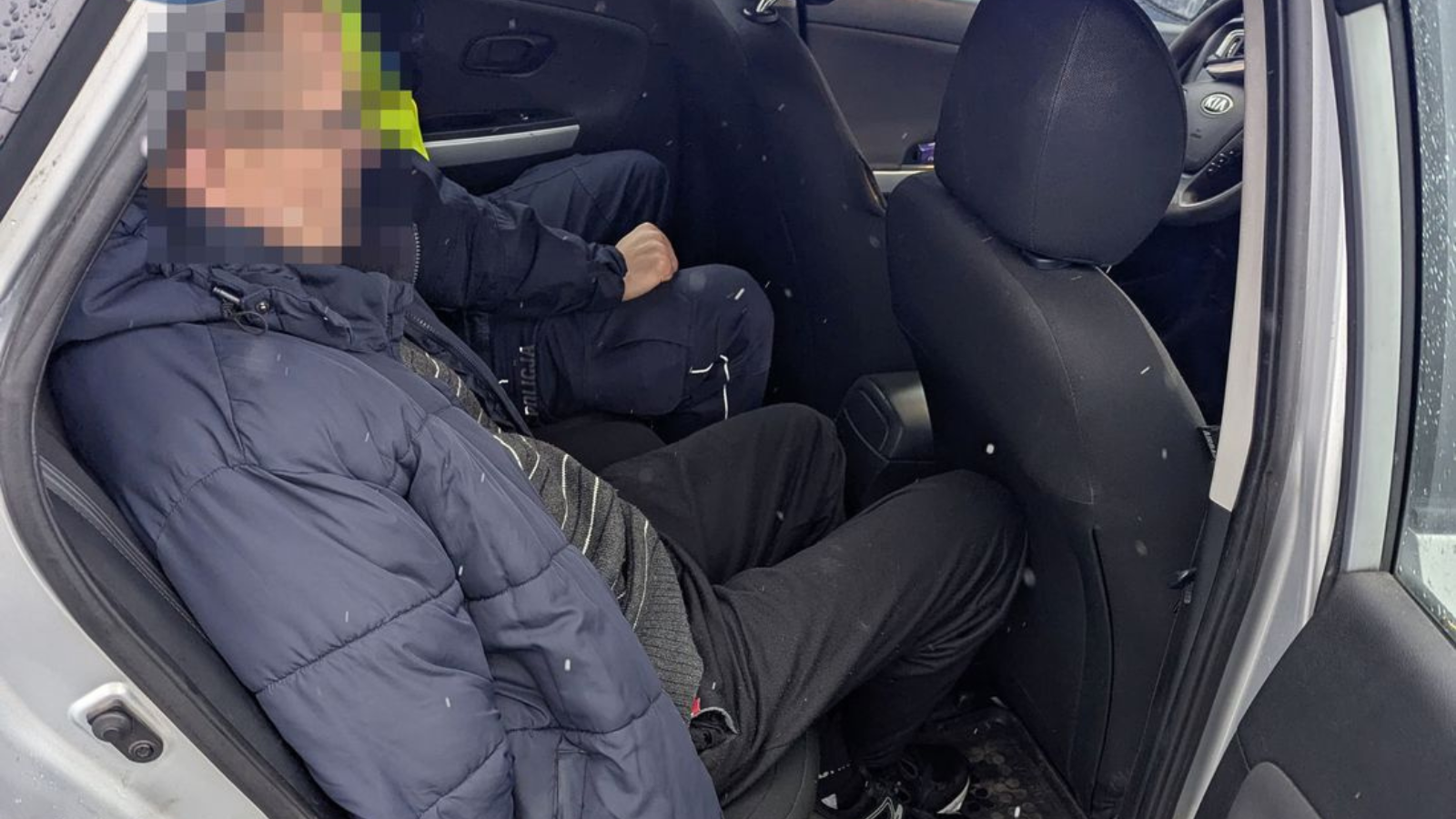 pijany kierowca myślał, że przechytrzy policję. obcokrajowiec miał 2,5 promila we krwi
