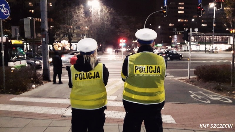 przechodził w niedozwolonym miejscu. kilka minut później trafił za kratki na 10 miesięcy