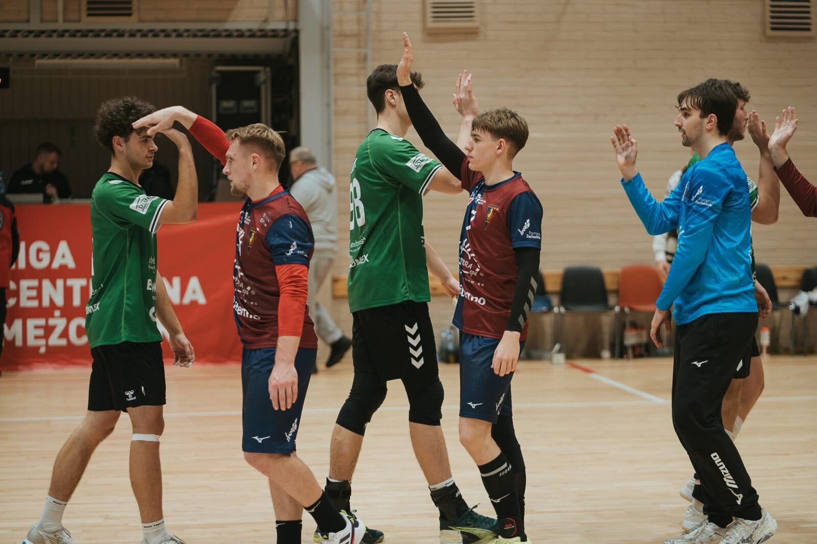 spr pogoń jedzie do lidera. sandra spa ponownie zagra jako faworyt