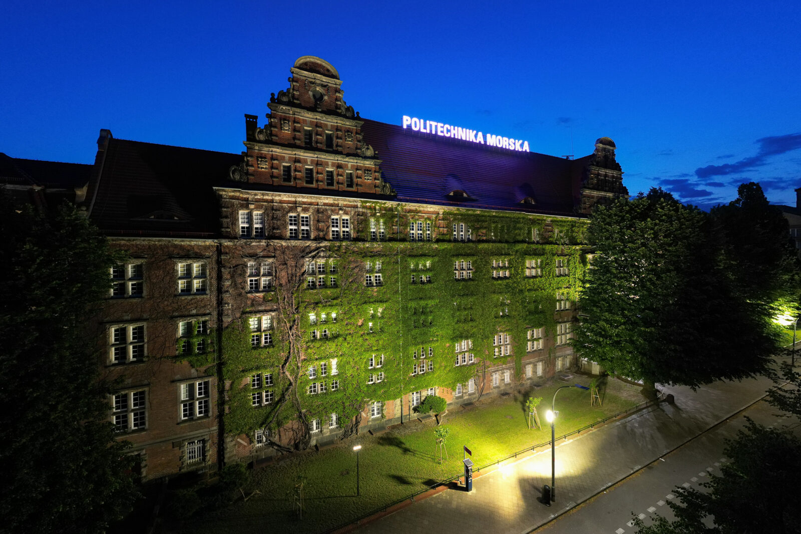 darmowy kurs matematyki dla maturzystów. kto pierwszy, ten zda? ruszają zapisy na pitagorasa