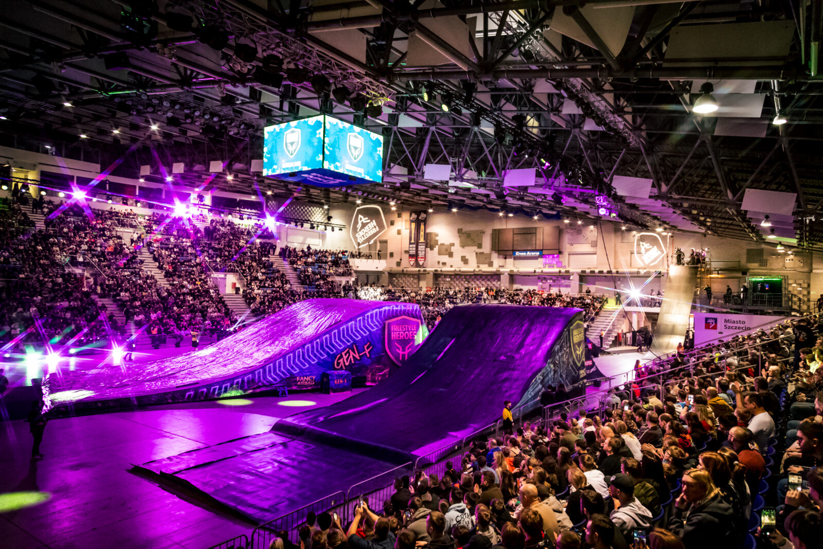 ekstremalne szaleństwo w szczecinie. freestyle heroes roznieśli arenę [zdjęcia]
