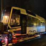 nocna dostawa do zajezdni. piąta gamma już w szczecinie