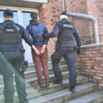 brutalne pobicie na przystanku w szczecinie. sprawcy namierzeni, jeden trafił do ośrodka
