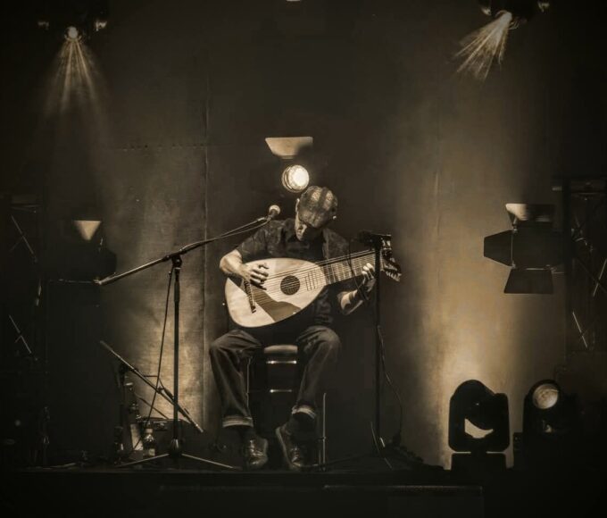 hipnotyczna podróż w czasie i dźwięku. roberto delira zagra w szczecinie