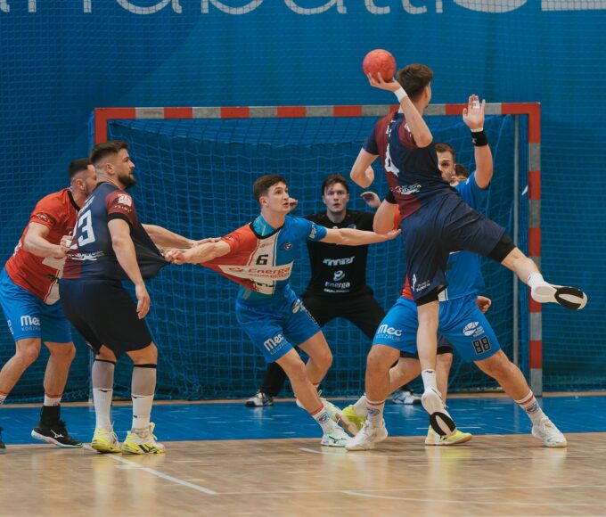 zachodniopomorskie derby dla pogoni. świetne widowisko przy twardowskiego