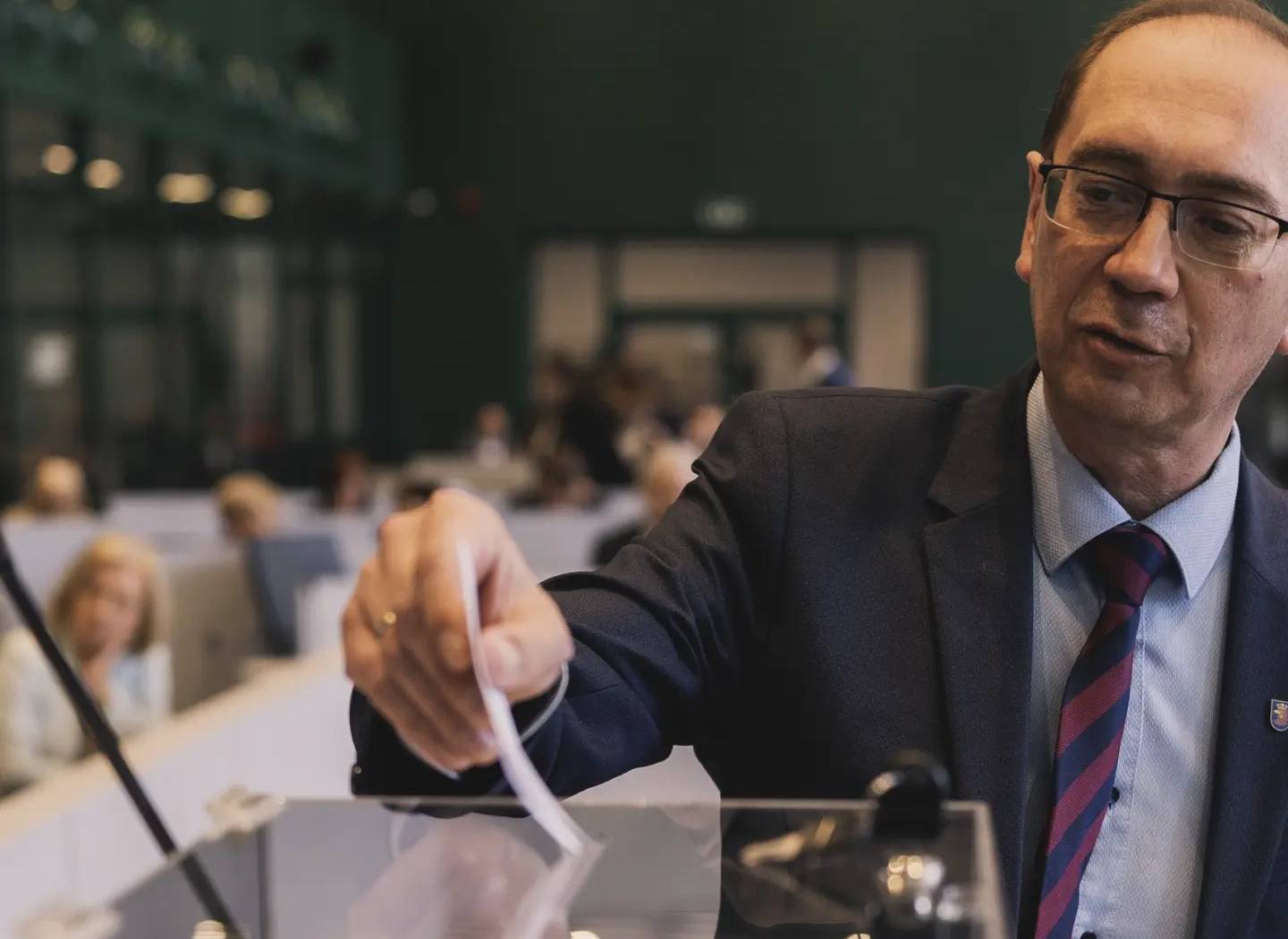 lukasz tyszler radny