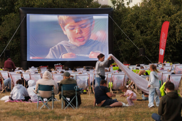 kino na leżakach wraca do szczecina