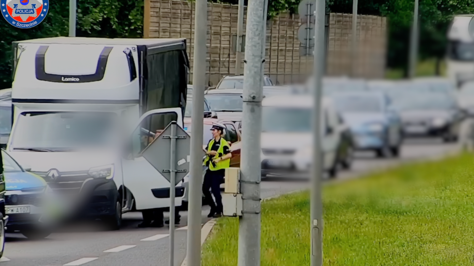 „pożyczył” ciężarówkę i ruszył nad morze. tłumaczył policjantom, że zrobił to dla zabawy