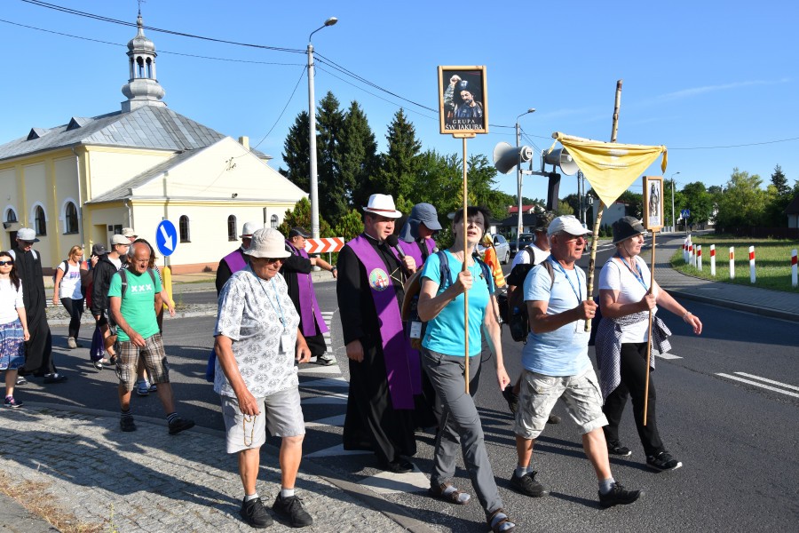 przez dwa dni będą utrudnienia w szczecinie. powodem pielgrzymka na jasną górę