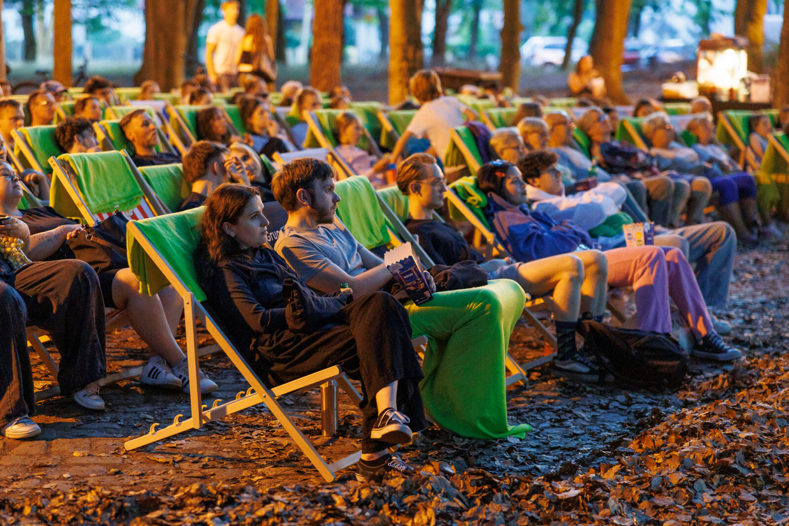 kino na leżakach wraca nad staw brodowski. wieczór z „mamma mia!” już 30 lipca