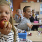 twoje dziecko od nowego roku szkolnego idzie do i klasy? sprawdź najważniejsze informacje