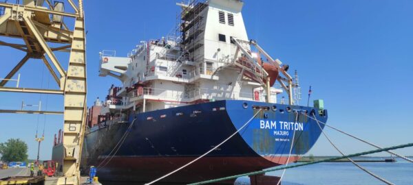 stocznia z pomorza wchodzi na nowe rynki. przełomowa umowa może przynieść lawinę zagranicznych kontraktów