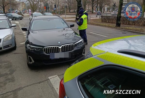 policyjna akcja w szczecinie. posypały się mandaty, zatrzymano pijanego kierowcę i osoby z zakazem jazdy