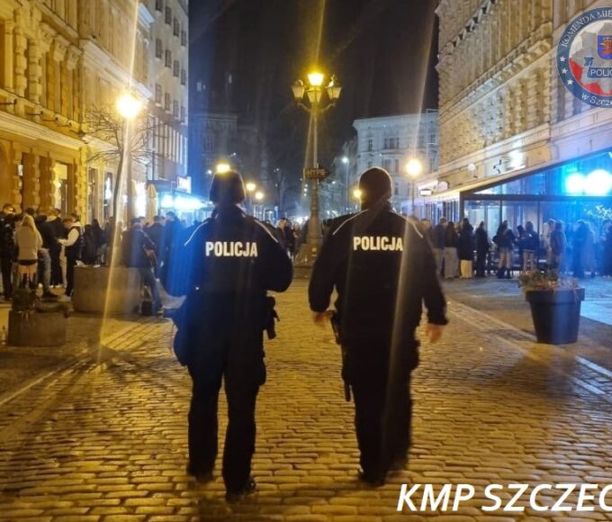 nocna akcja policji w szczecinie. ponad 100 interwencji i zatrzymani poszukiwani