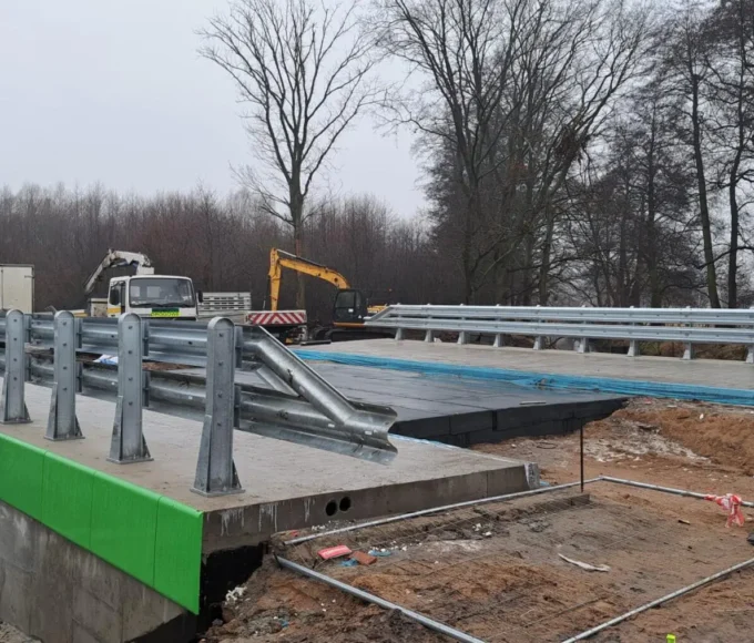 most gotowy, ale kierowcy wciąż nie przejadą. decyzja urzędników zadecyduje o otwarciu