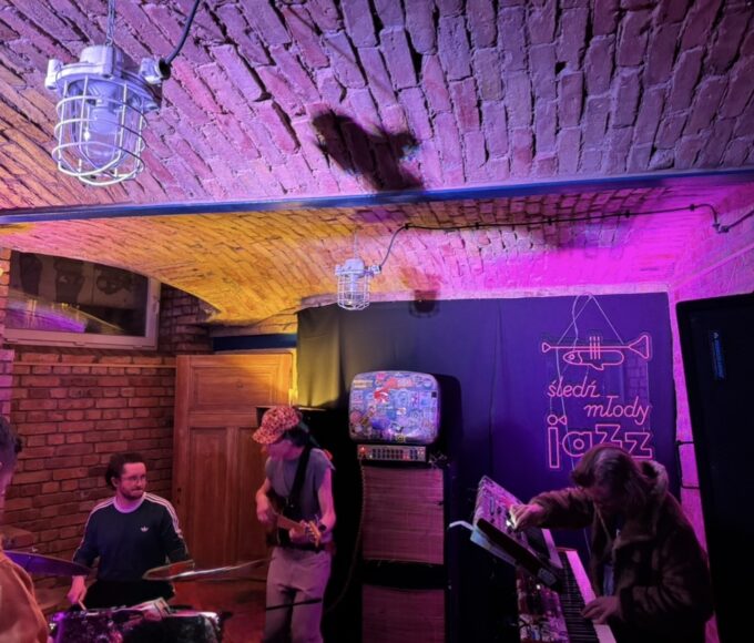 Muzyka inspirowana niedoskonałościami. Zespół Daltonists zaskoczył Szczecinian 19 muzyka inspirowana niedoskonałościami. zespół daltonists zaskoczył szczecinian